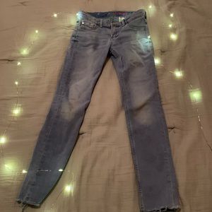 Blue Lightwashed Jeans